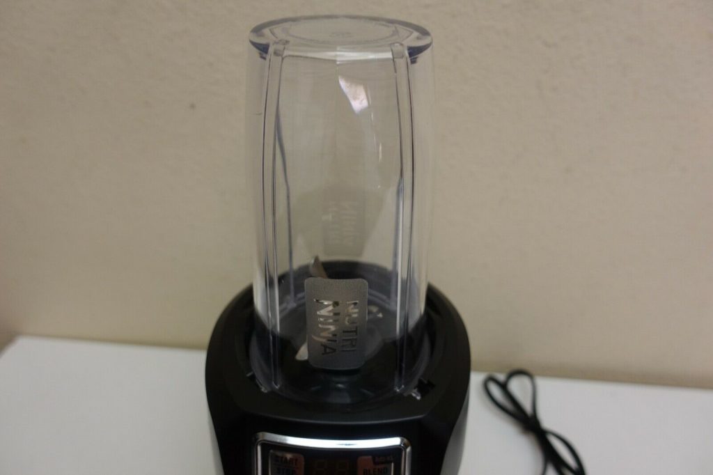 Nutri Ninja BL486 Blender Auto-IQ Complete Extraction System 1000W