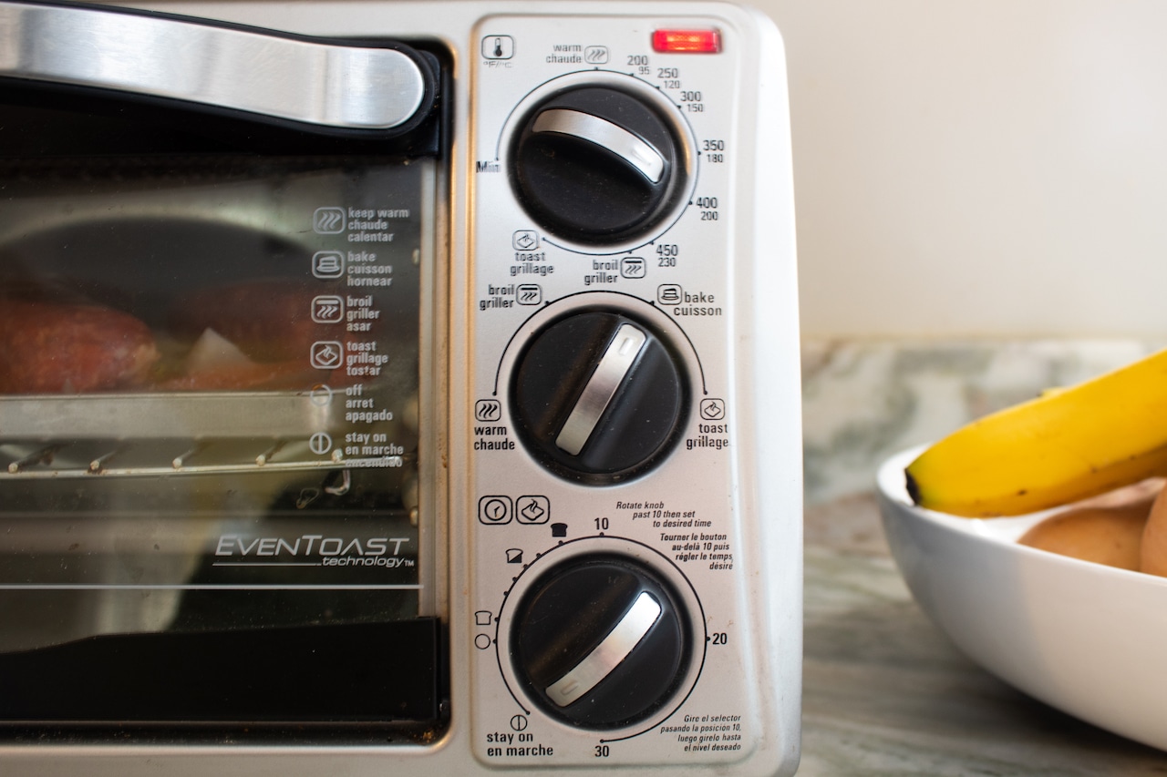 Black&Decker 4Slice Toaster Oven (TO1313SBD) Review