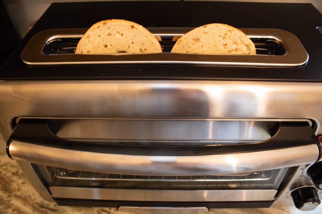 Hamilton Beach Toastation 2-in-1 Toaster Oven Toaster Review 4