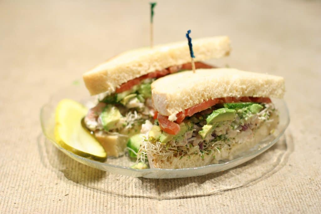 Bread avocado shrimp sandwich using Zojirushi bread-maker recipes