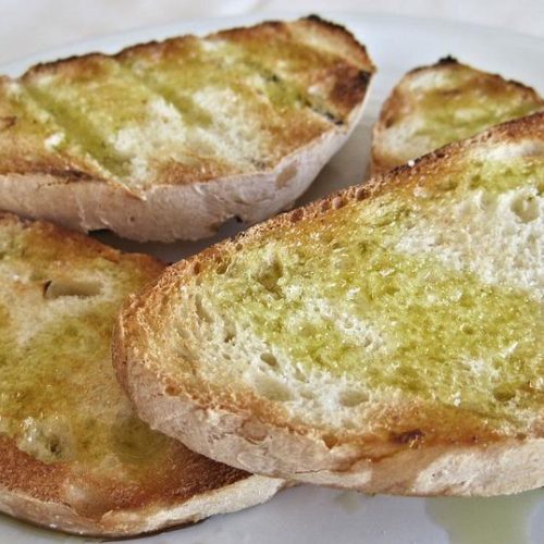 Frozen Garlic Bread in Air Fryer