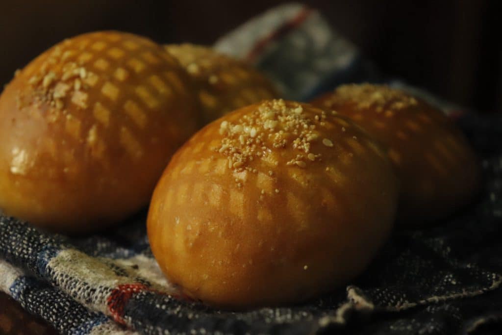 Easy Logan's Roadhouse Rolls Recipe 2023 AtOnce