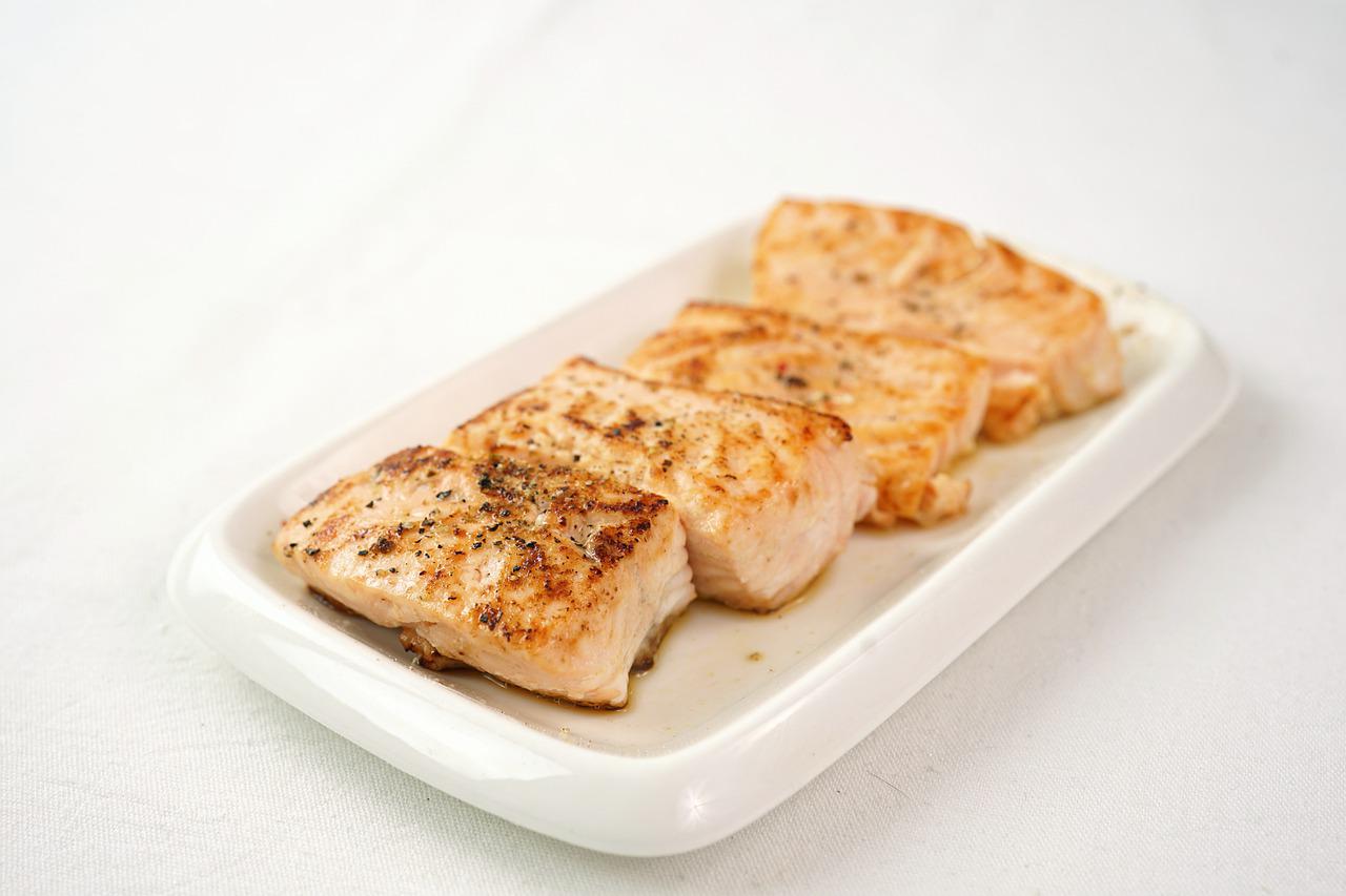 make a savory salmon delicacy using a microwave
