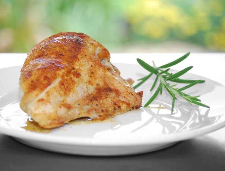 How to Bake Chicken Breasts in a Toaster Oven