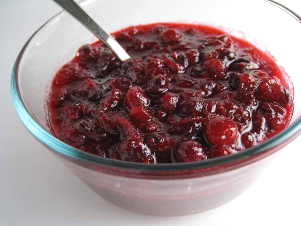 How Long Is Cranberry Sauce Good For? 2