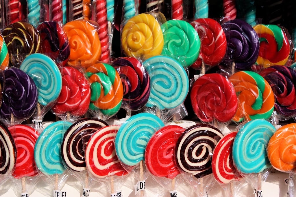 Boozy Homemade Lollipops with Swirls THE ROAD TO HONEY