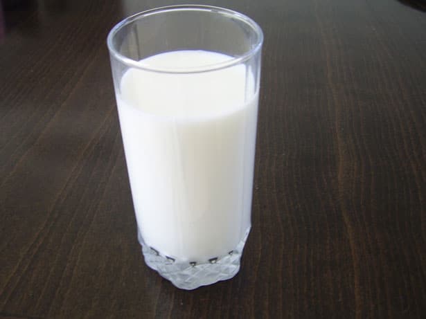 How Long Does Milk Last? 2