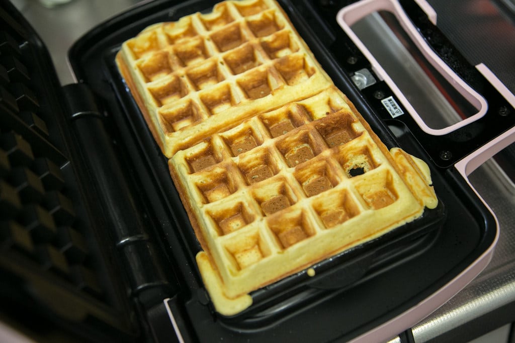 How To Clean A Waffle Iron