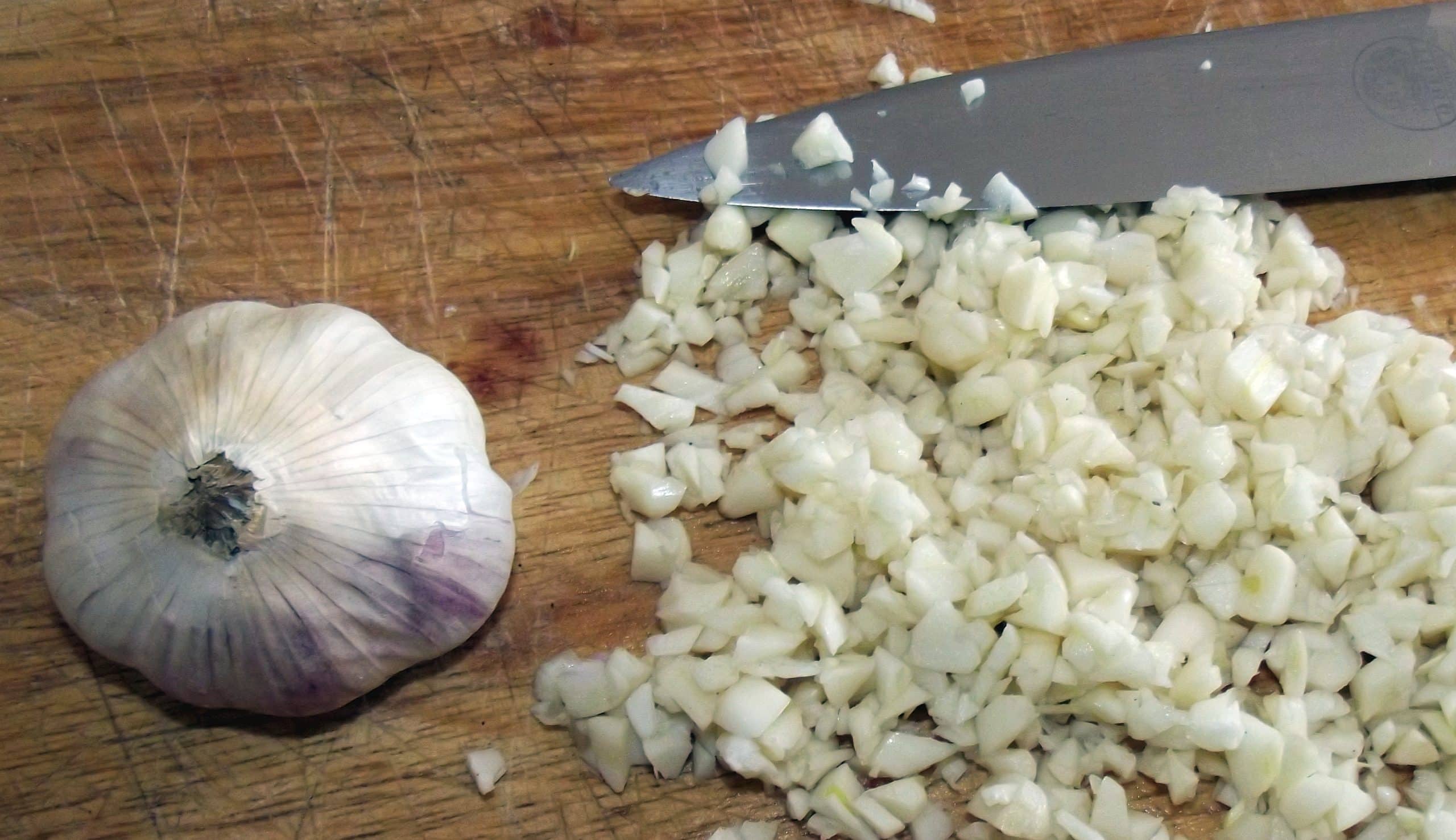 One Clove Of Garlic Is How Many Teaspoons