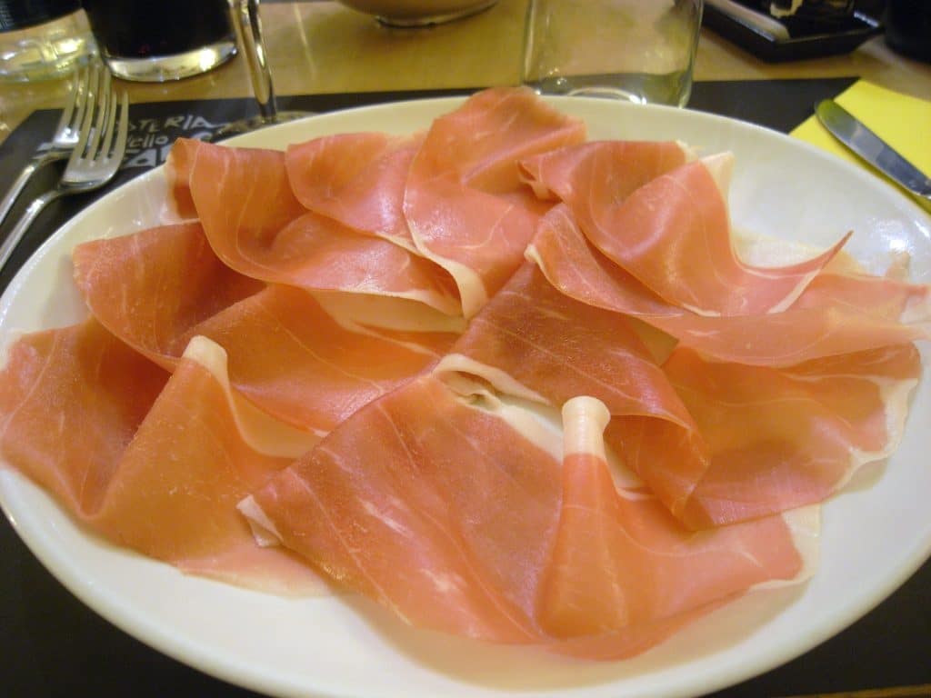 How Long Does Proscuitto Last? 2