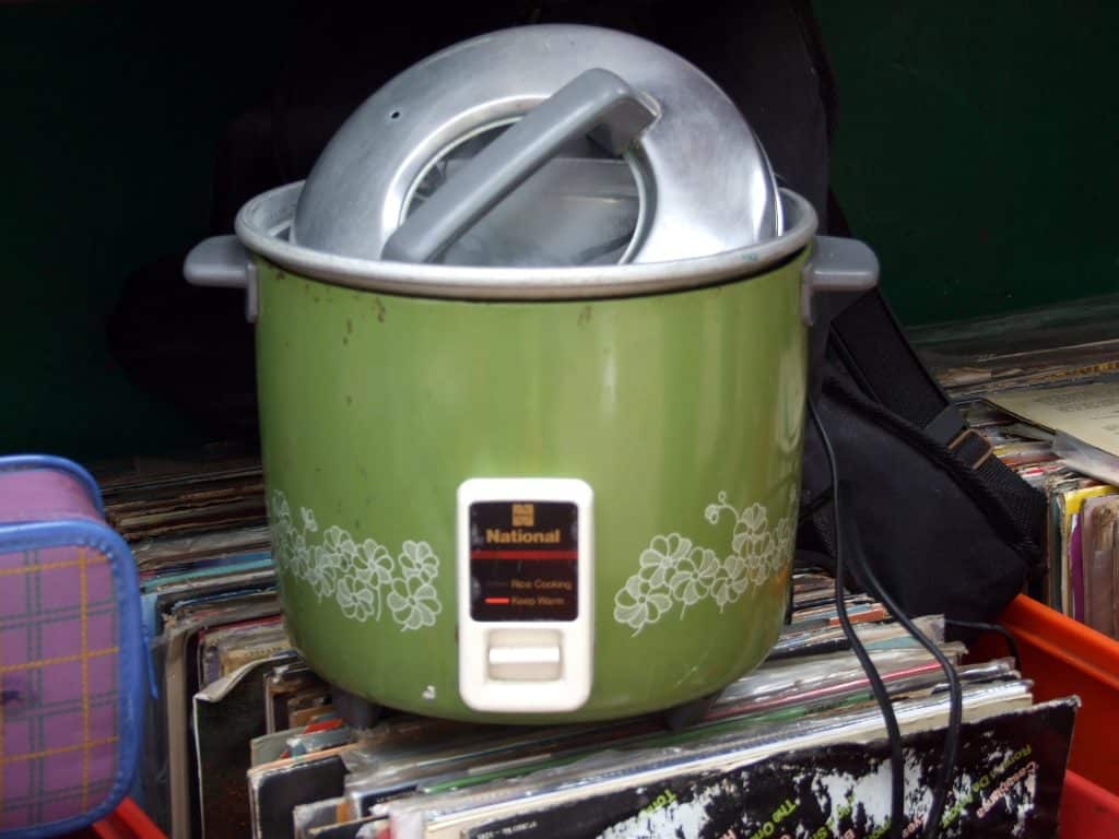 How Long Do Rice Cookers Take? 2