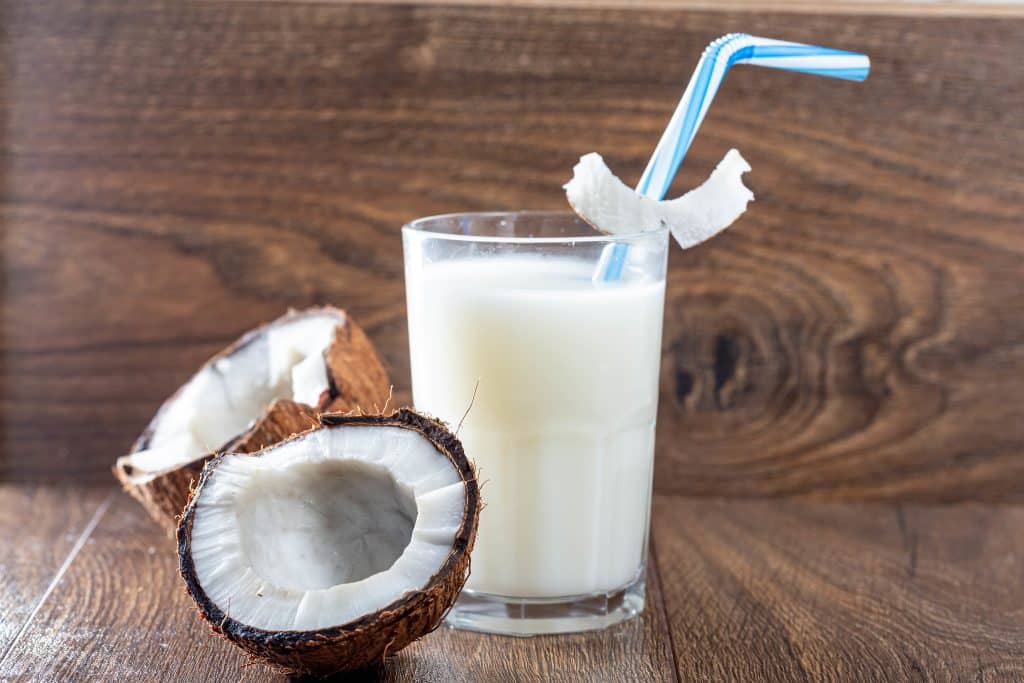Does Coconut Milk Go Bad? 2