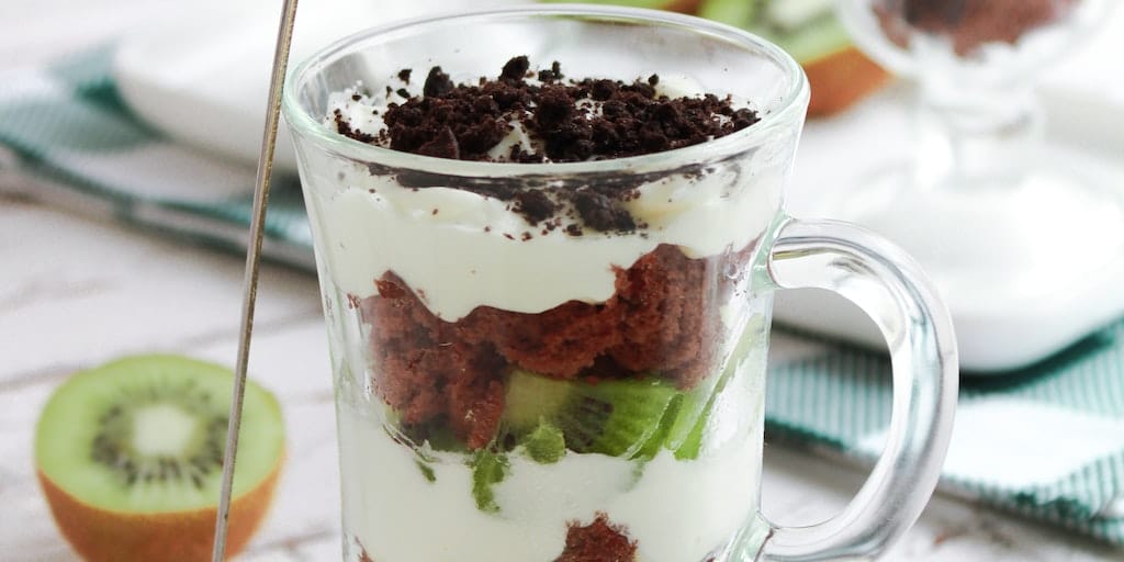 BROWNIE CHOCOLATE MOUSSE TRIFLES