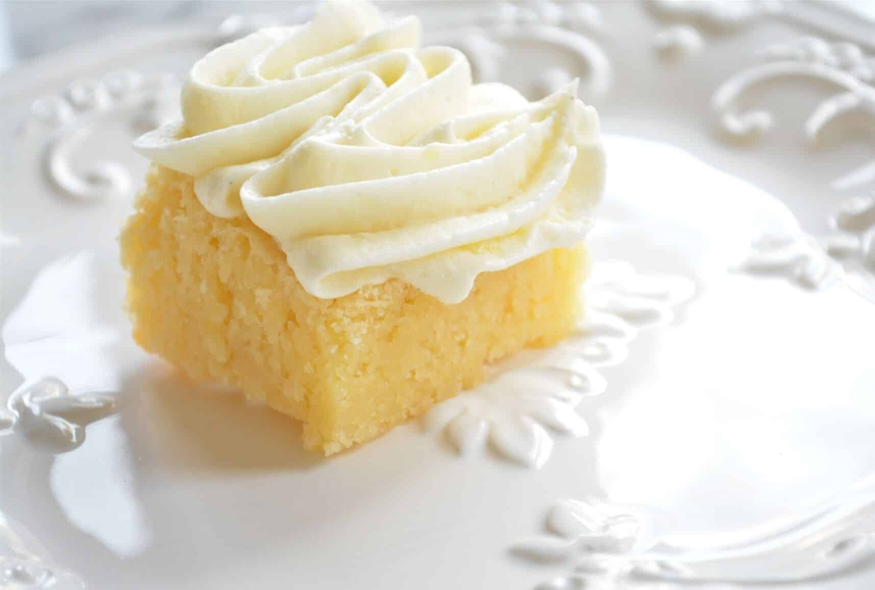 25 Simple Lemon Dessert Recipes